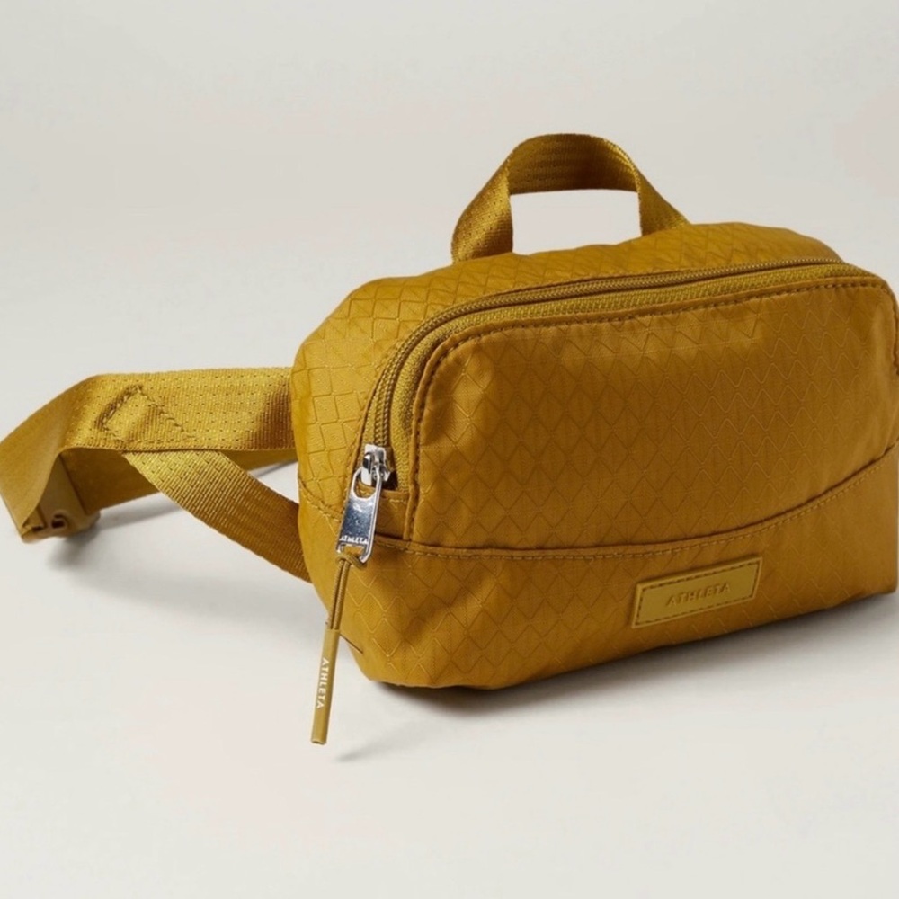 Athleta Excursion Mini Belt Bag Yellow Fanny Pack
